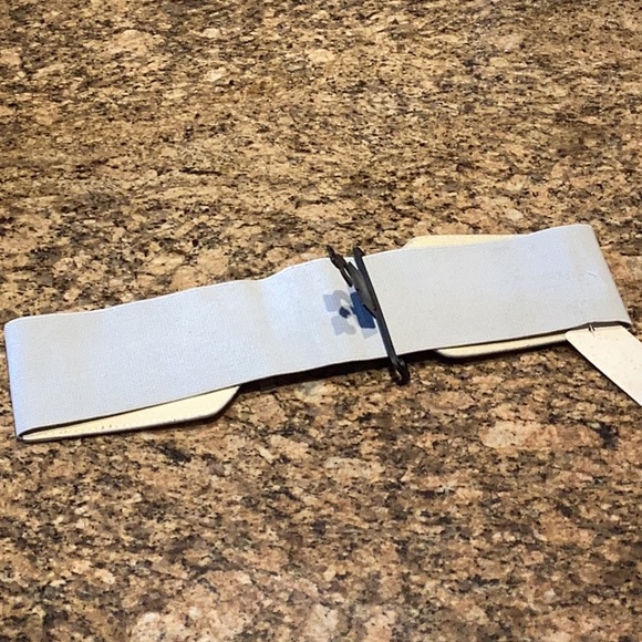 Bundle of 3 Belts - Picture 9 of 16